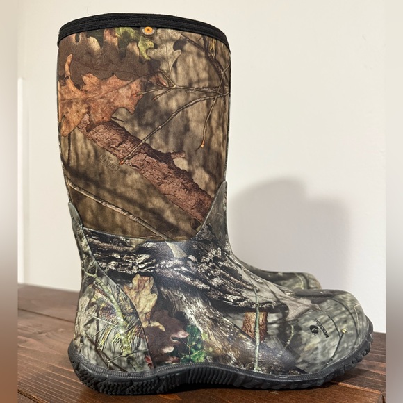 Bogs Other - Bogs Mossy Oak Kids Camo Boots